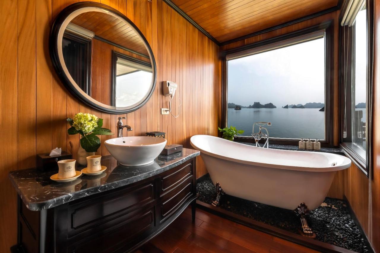 La Regina Legend Cruise Hotel Ha Long Eksteriør billede